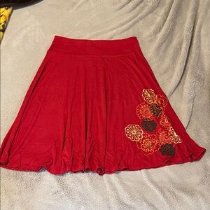 New York & Company Red Floral Knee Length Skirt
